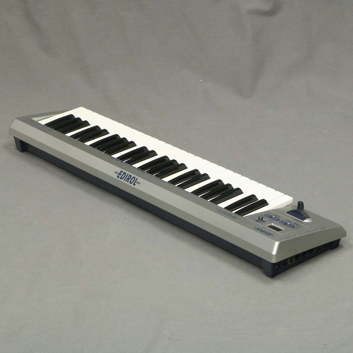 EDIROL PC-50 MIDI Keyboard Controller 【御茶ノ水本店】（中古