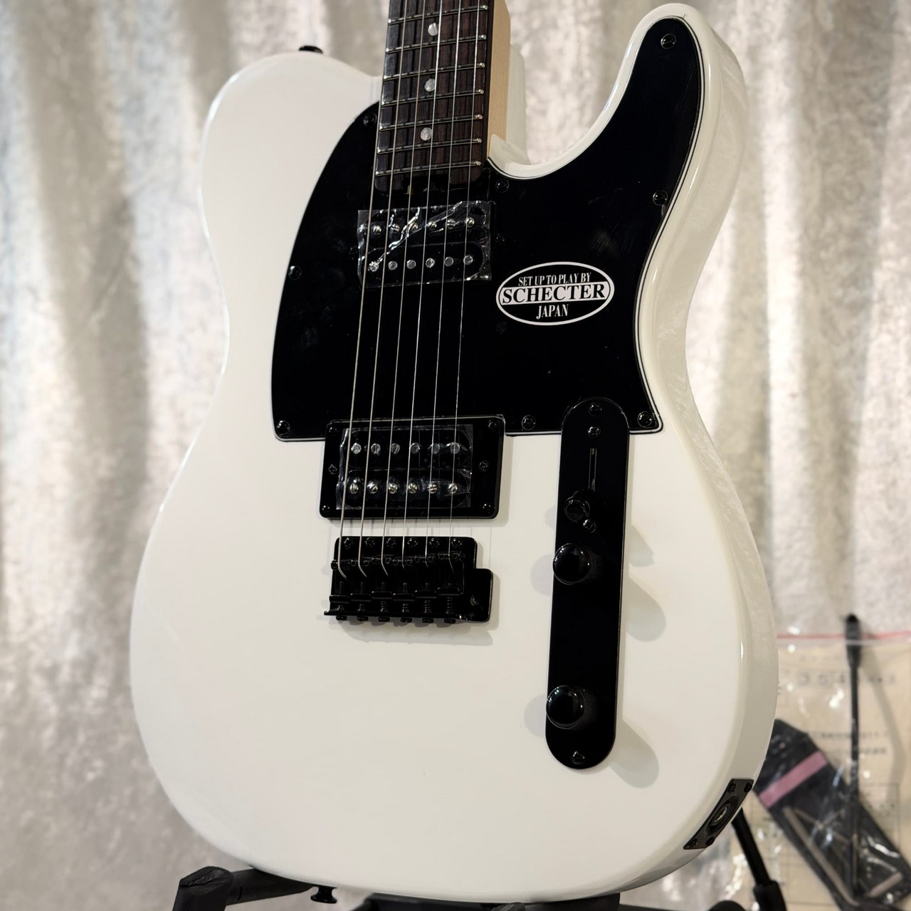 SCHECTER 【スポット限定生産モデル】OL-PT-2H-VTR ~Snow White