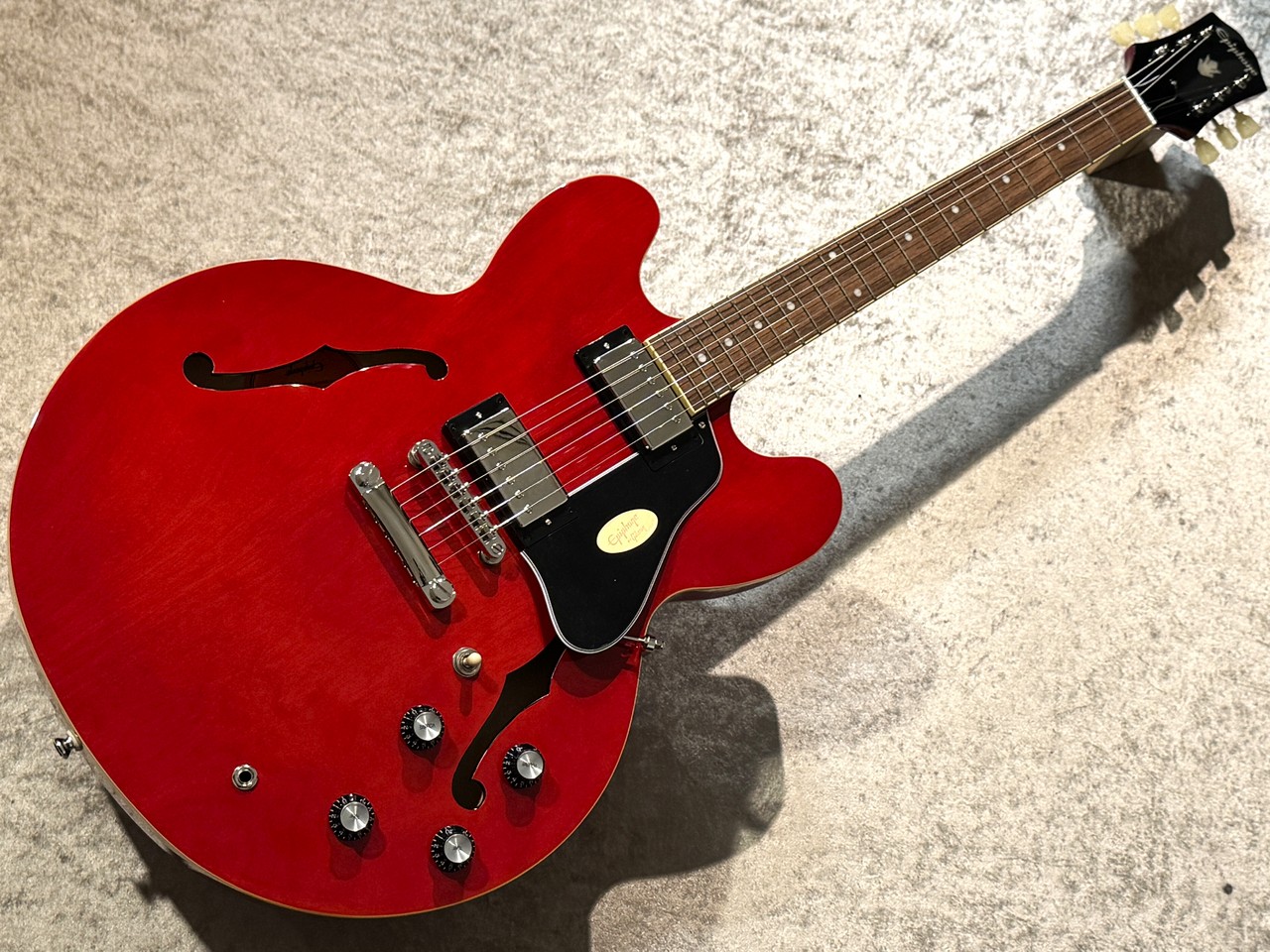 Epiphone セミアコースティックギターES-335 Epiphone ES-335 PRO セミ