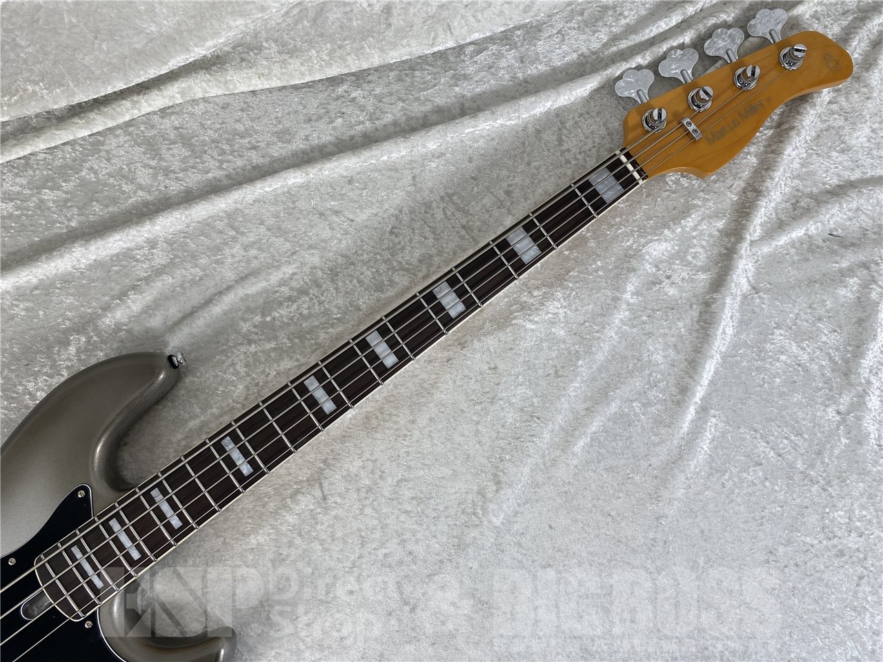 Sire Marcus Miller V7 New Gen 4-String (Mercury) （新品/送料無料
