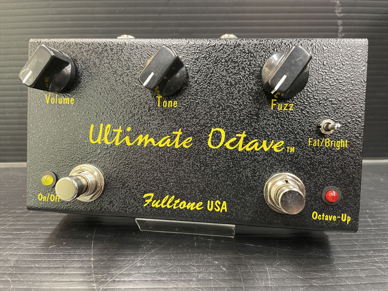 買取売値激レア初期物　Fulltone Ultimate Octave Early Ver 銀箱 ファズ