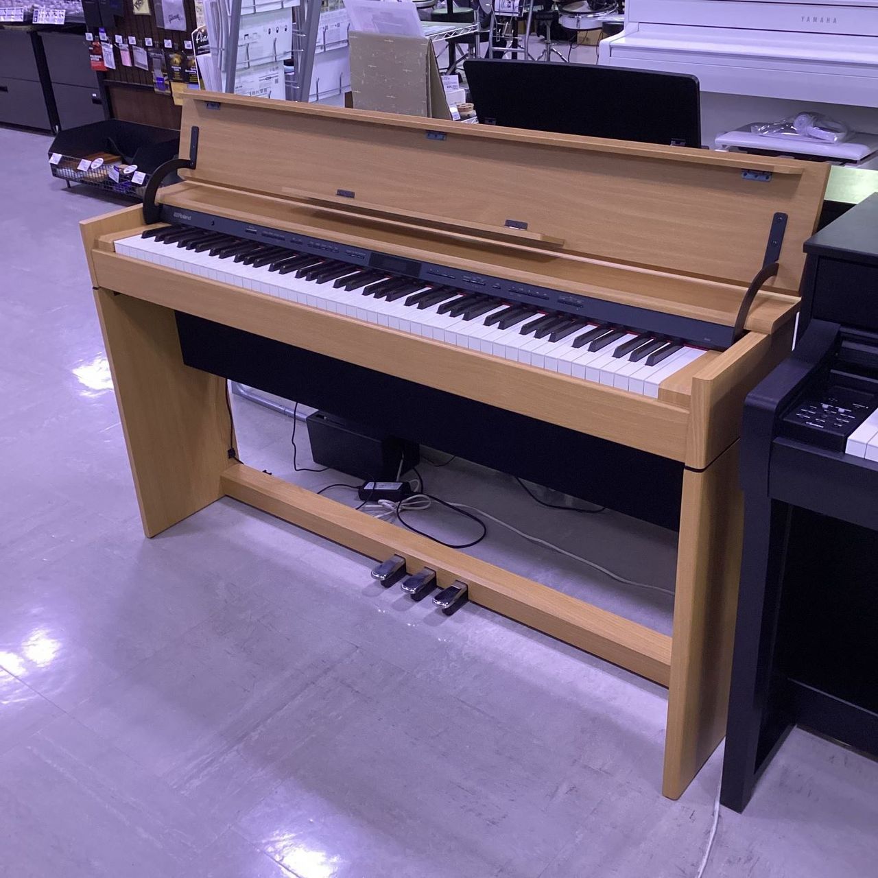 人気海外ブランドアイテム｜ファッション通販 Roland DP603（中古/送料無料）【楽器検索デジマート】 鍵盤楽器
