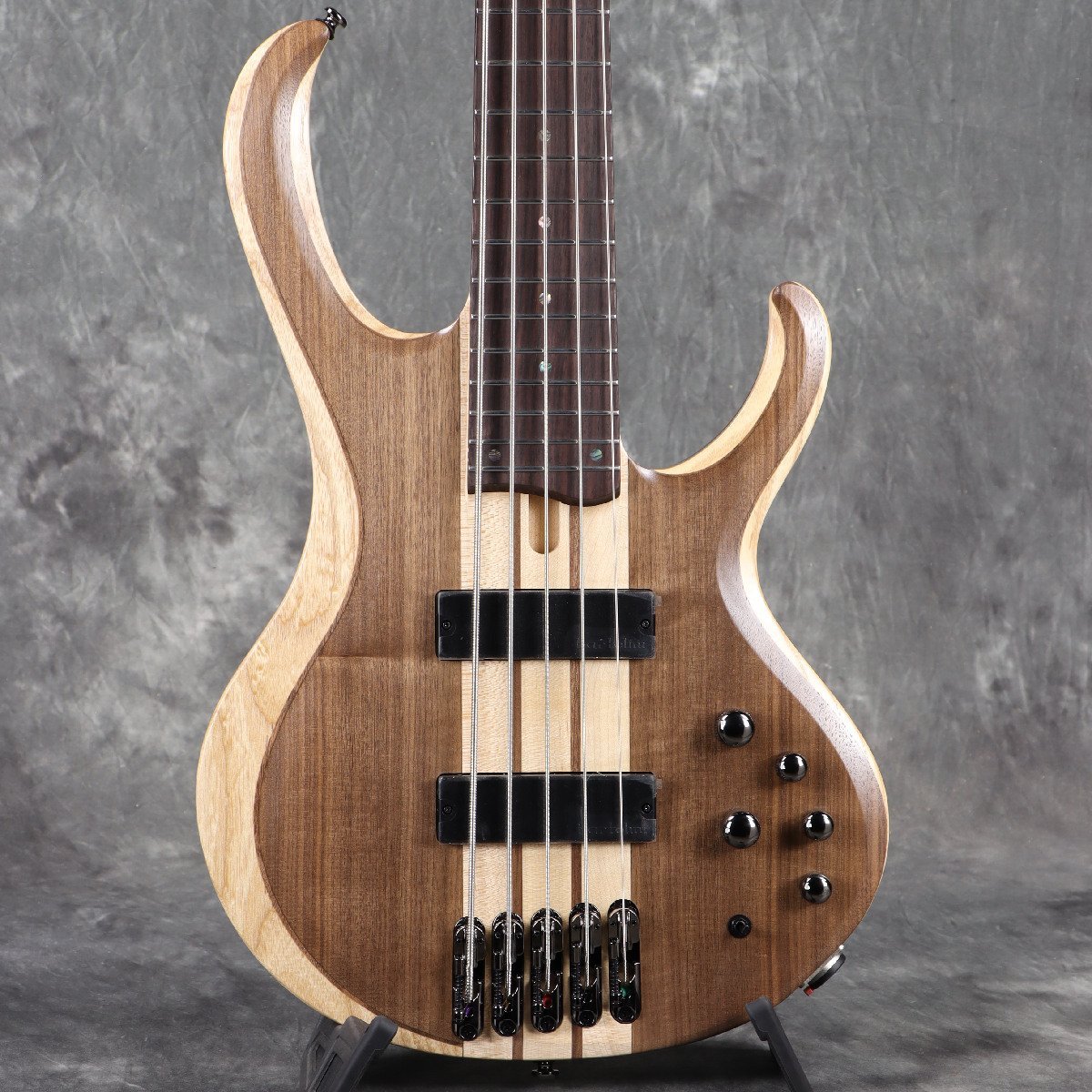 【ななな】Ibanez BTB745 アクティブ5弦ベース ななな】Ibanez BTB745 アクティブ5弦ベース Ibanez BTB745 5