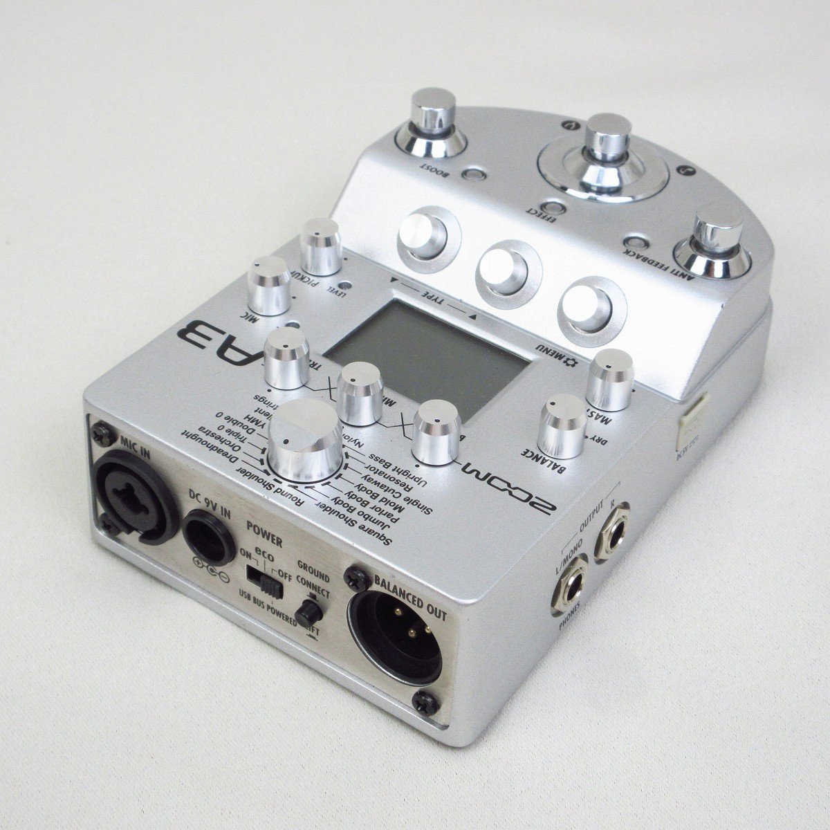 ZOOM A3 Pre-Amp & Effects for Acoustic Guitar