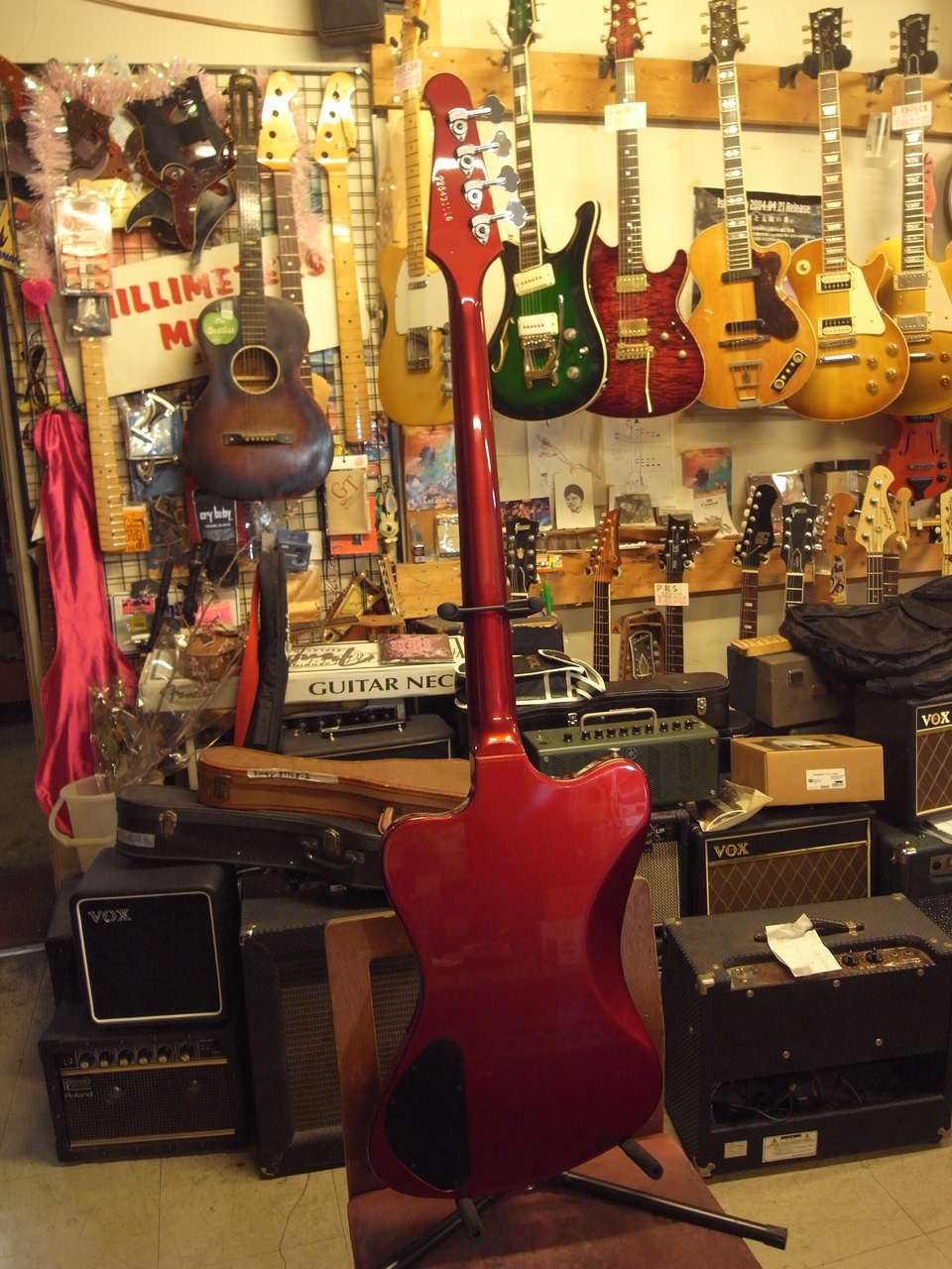 60年代ヴィンテージGibson Thunderbird Ⅳノンリバピックガード ヴィンテージ】Gibson 1964Thunderbird Ⅳ入荷しました！｜島村楽器