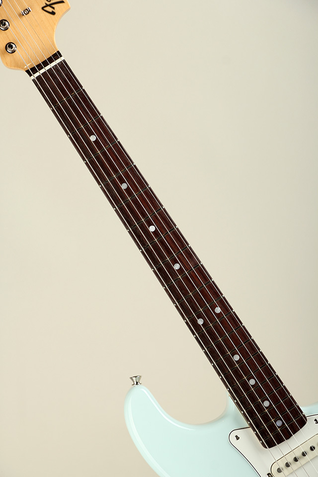 Fender Made in Japan Traditional Late 60s Stratocaster RW Sonic