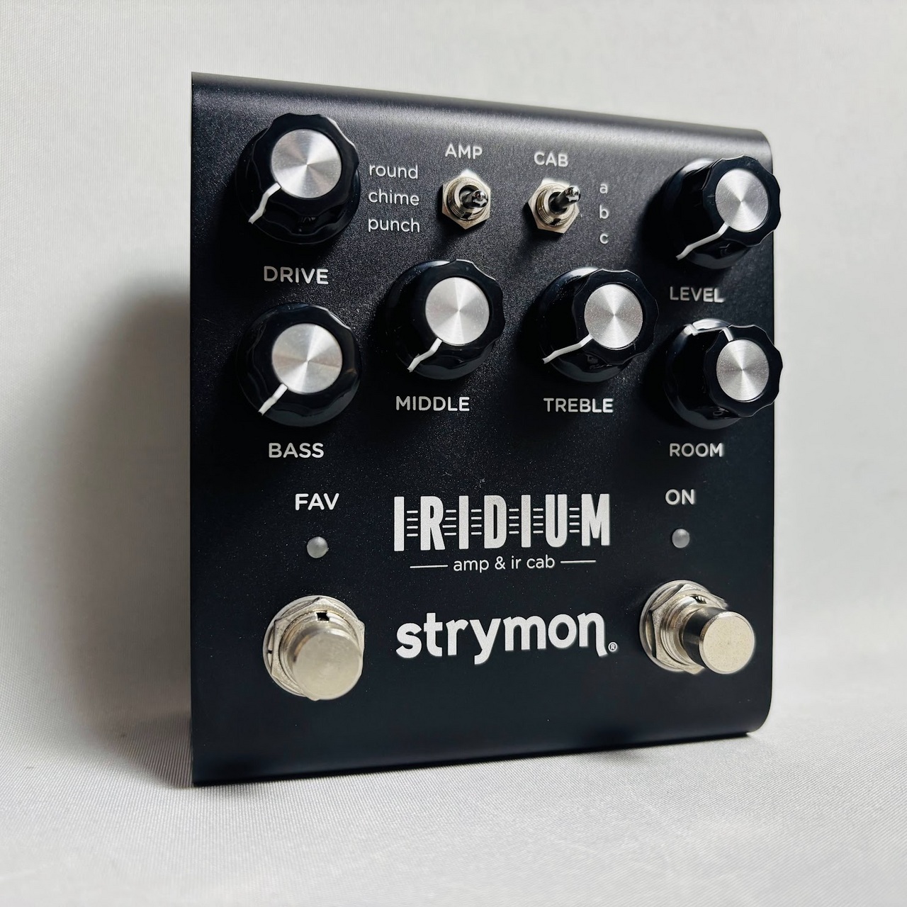Strymon Iridium 本体のみ　※ACアダプターなし strymon IRIDIUM【現物画像】アダプター・付属ケーブル完備