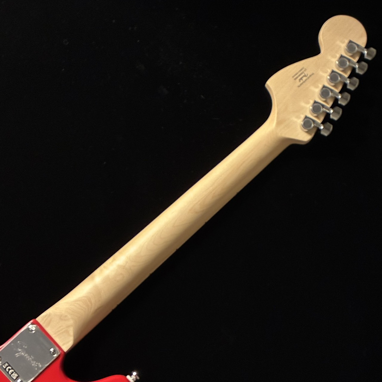 Squier by Fender SONIC MUSTANG Maple Fingerboard White Pickguard