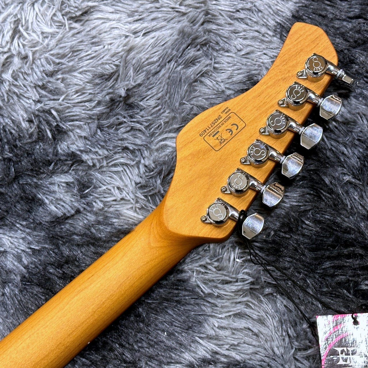 Sire Larry Carlton S7 CGM (Champagne Gold Metallic) 【生産完了