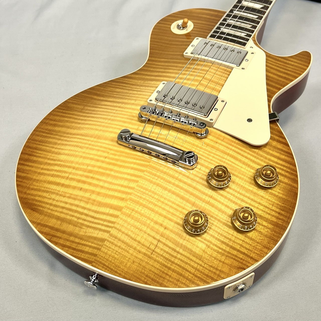 Gibson Japan Exclusive Model Les Paul Standard 50s Custom Shop Top