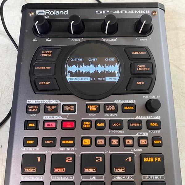 ROLAND /SP-404 中古品！ Roland SP-404（中古）【楽器検索デジマート】