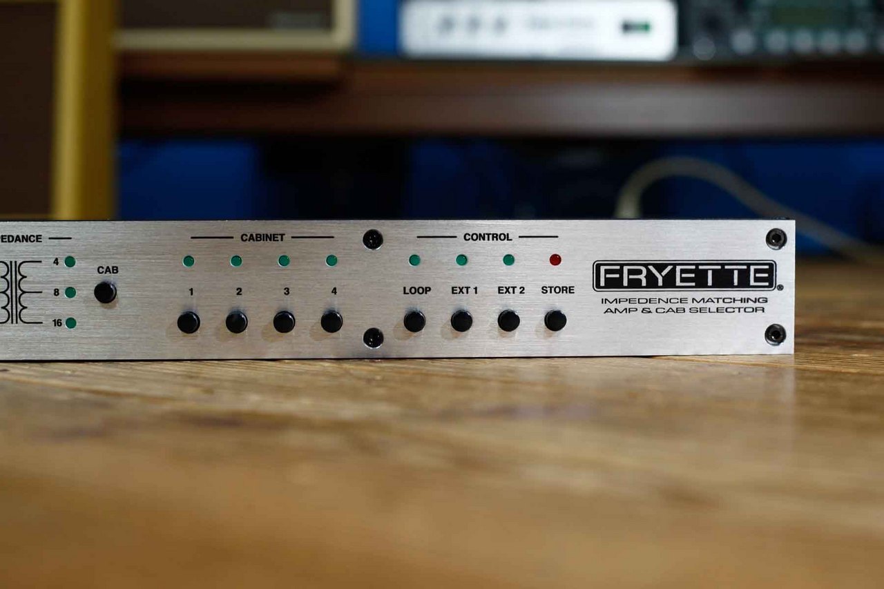 FRYETTE ZMACS 4X4 アンプ&キャビネットセレクター（新品）【楽器検索