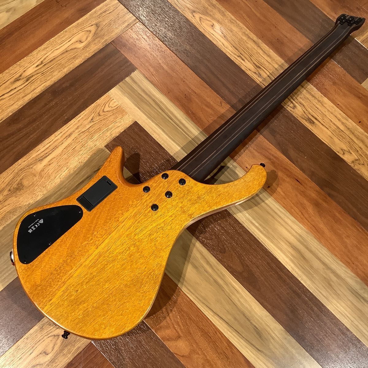 ベース Ibanez EHB1135MS SKL Ibanez EHB1135MS SKL ヘッドレス ファンドフレット エレキベース 5弦