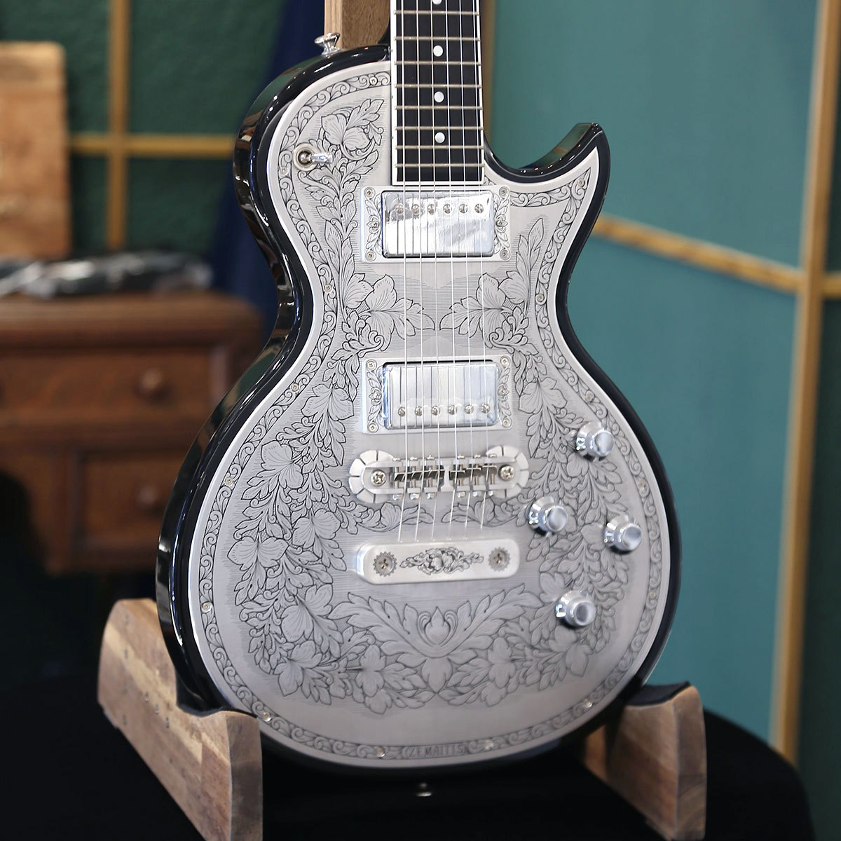 Zemaitis Metal Fronts MFG22 BK, Gloss Black【直営店】【訳