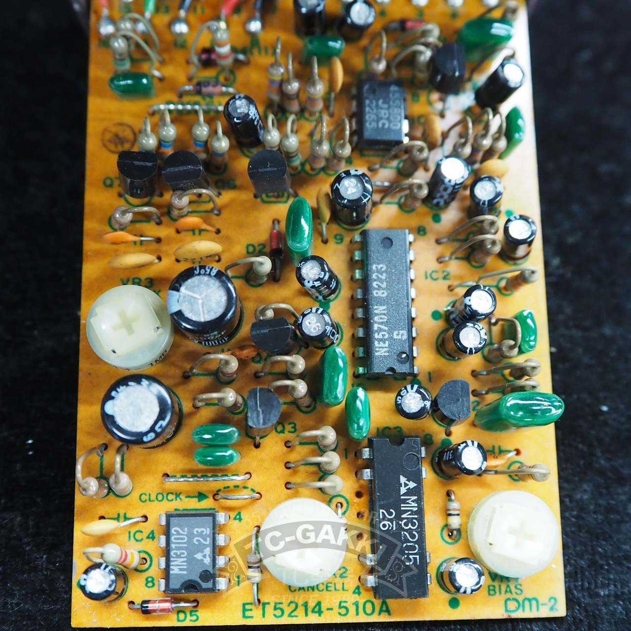 Boss DM-2 日本製　ヴィンテージエフェクター 前期や後期以外も存在する？見分け方や最初期のBOSS DM-2も