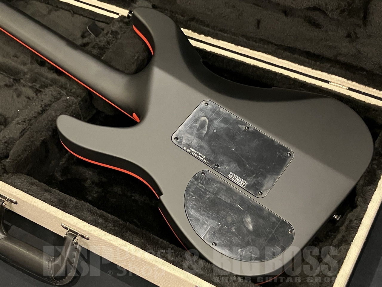 PEAVEY Adrian Vandenberg Signature Guitar / Matte Black（新品/送料