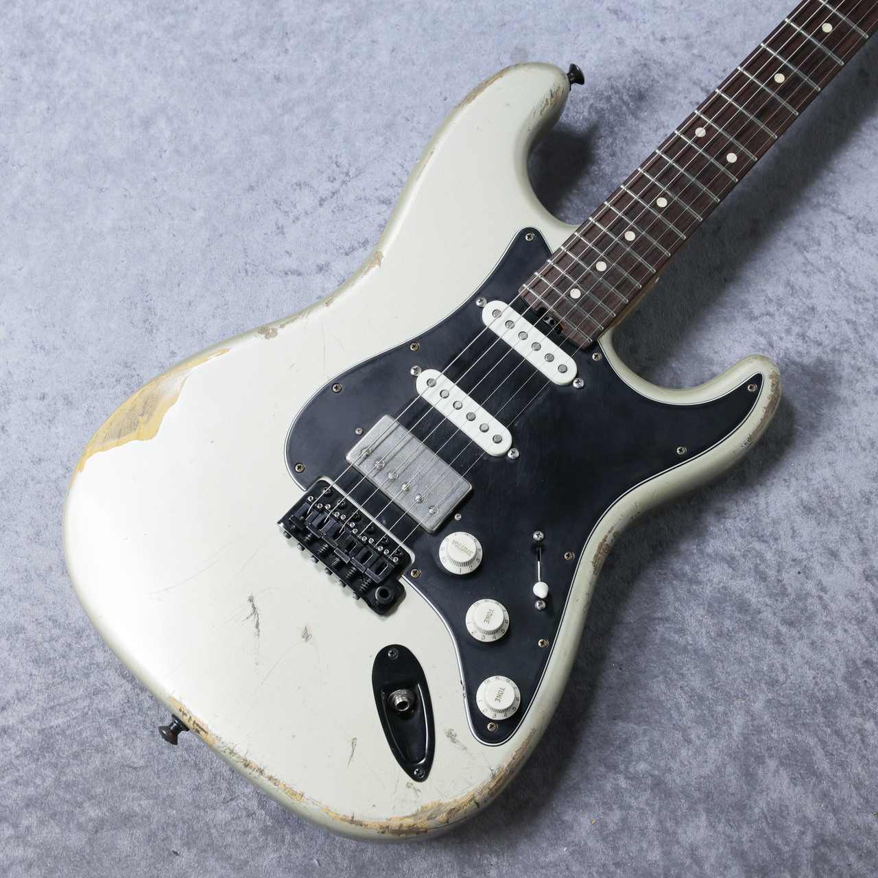 Iconic Guitars Vintage Modern 62S Heavy Relic -Inca Silver- USED