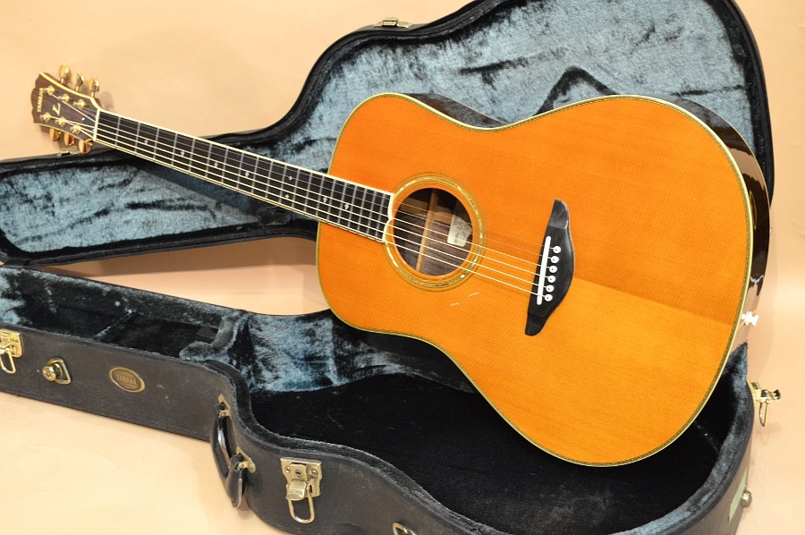 YAMAHA LA-28