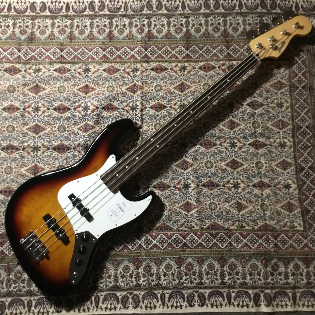 Fender Made in Japan Hybrid II Jazz Bass Rosewood Fingerboard 3 