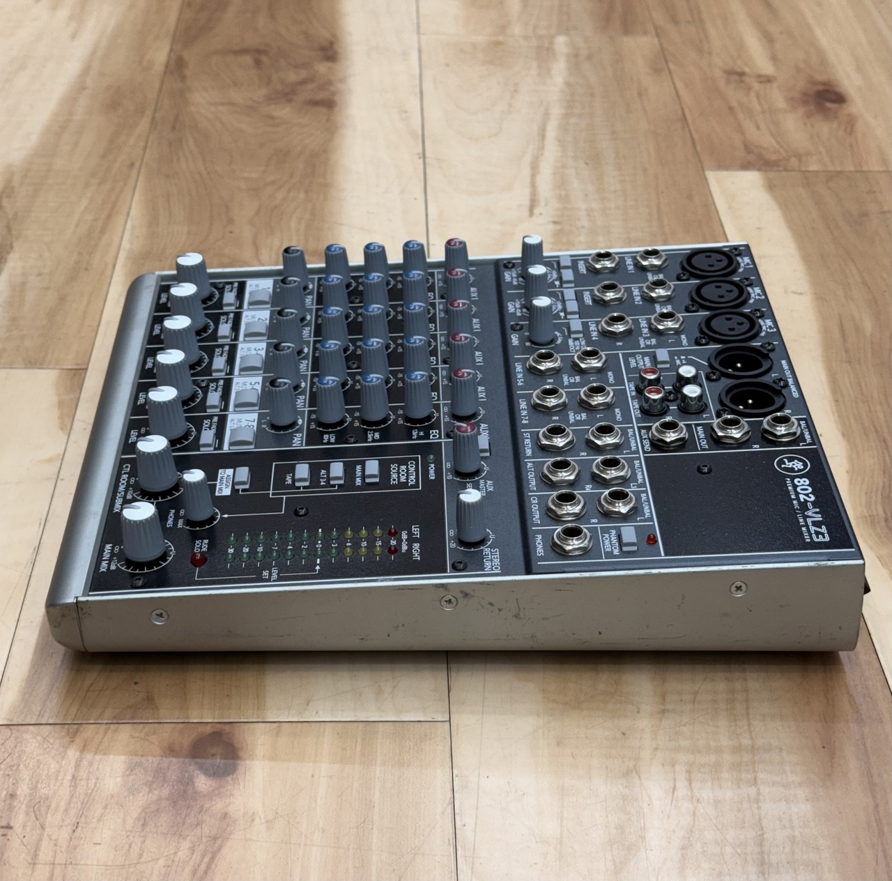 Mackie 802-VLZ3（中古）【楽器検索デジマート】