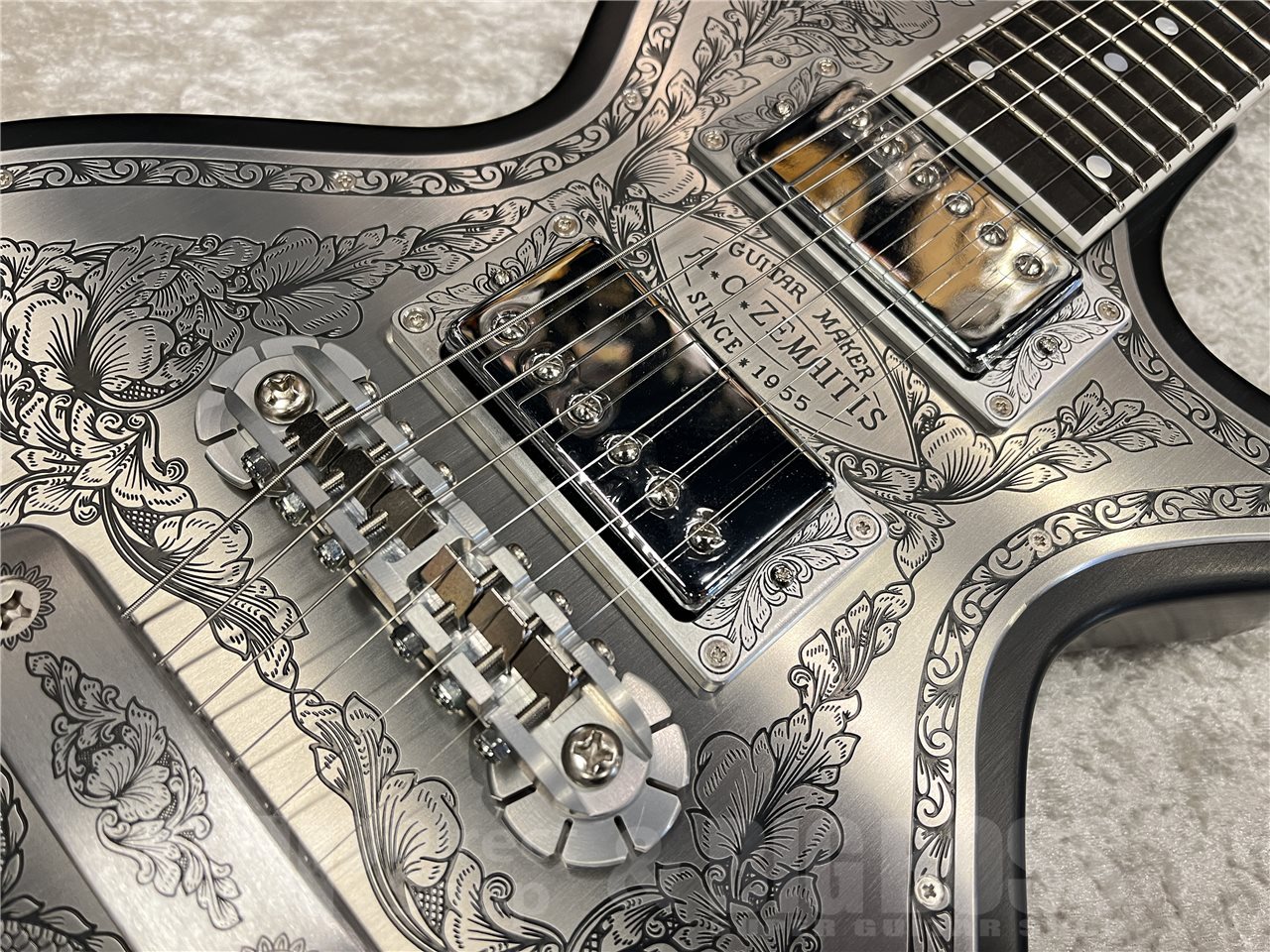 Zemaitis MFG-AC-24 Dragon & Heart【Black】（新品/送料無料）【楽器