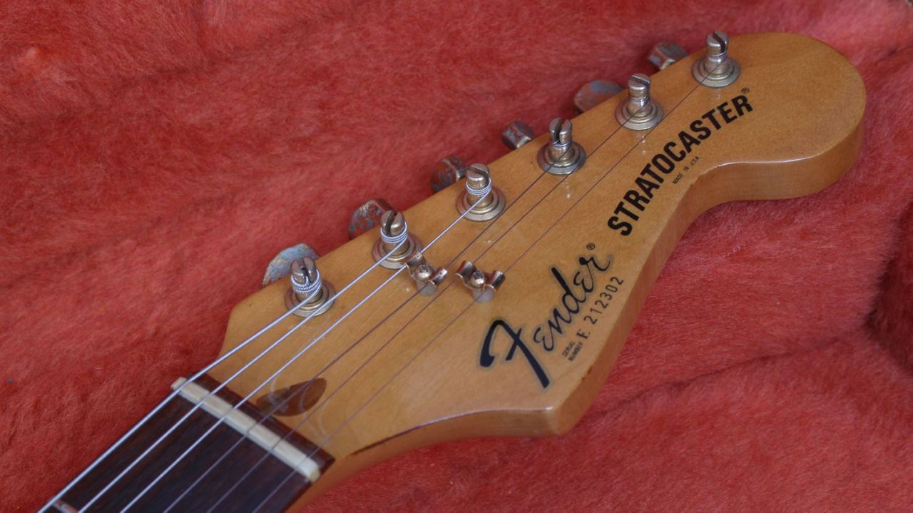 Fender #1982年 GOLD STRATOCASTER (SMITH STRATOCASTER) Aztec Gold