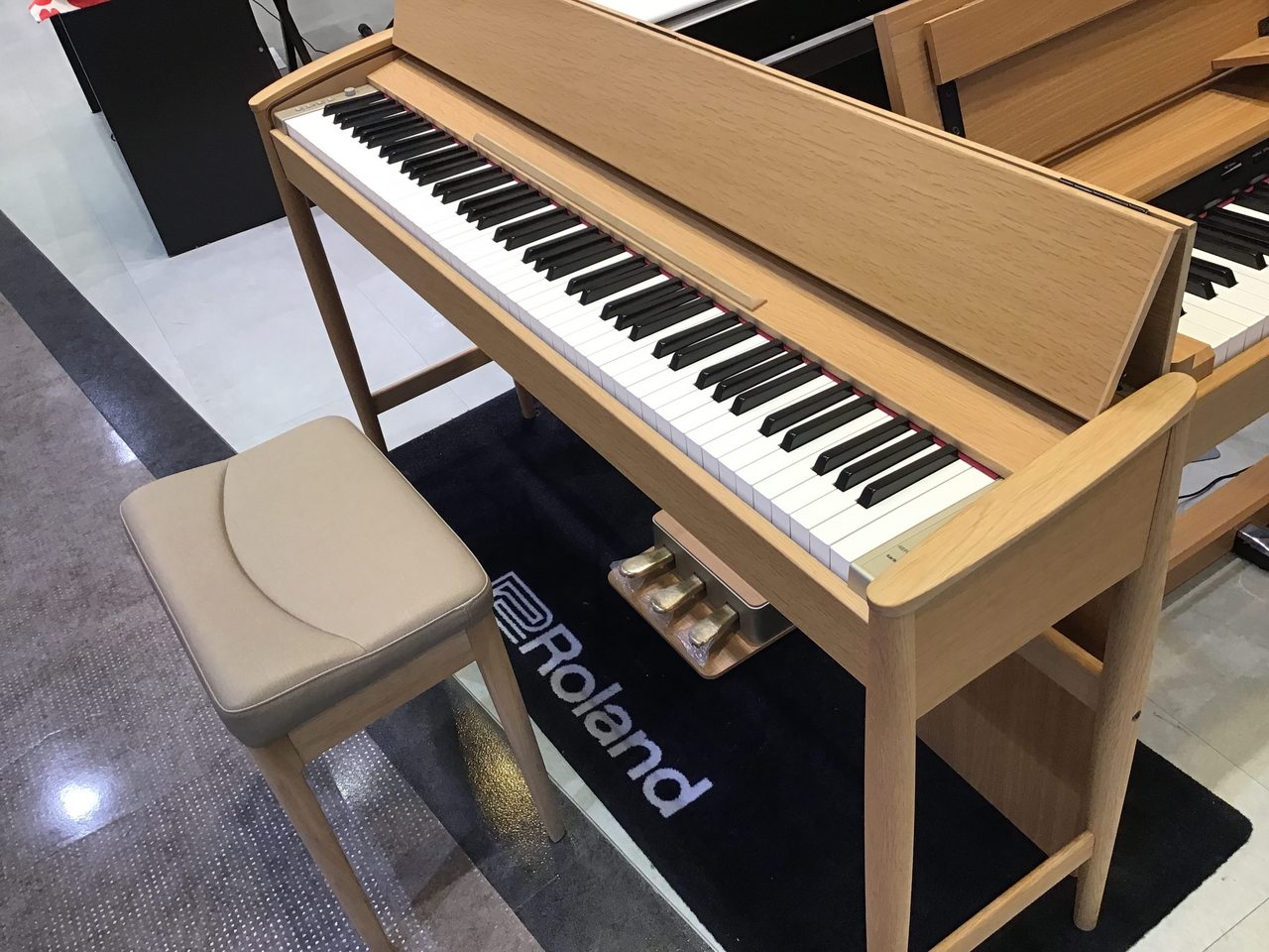 Roland KF-10(KIYORA)（新品特価/送料無料）【楽器検索デジマート】
