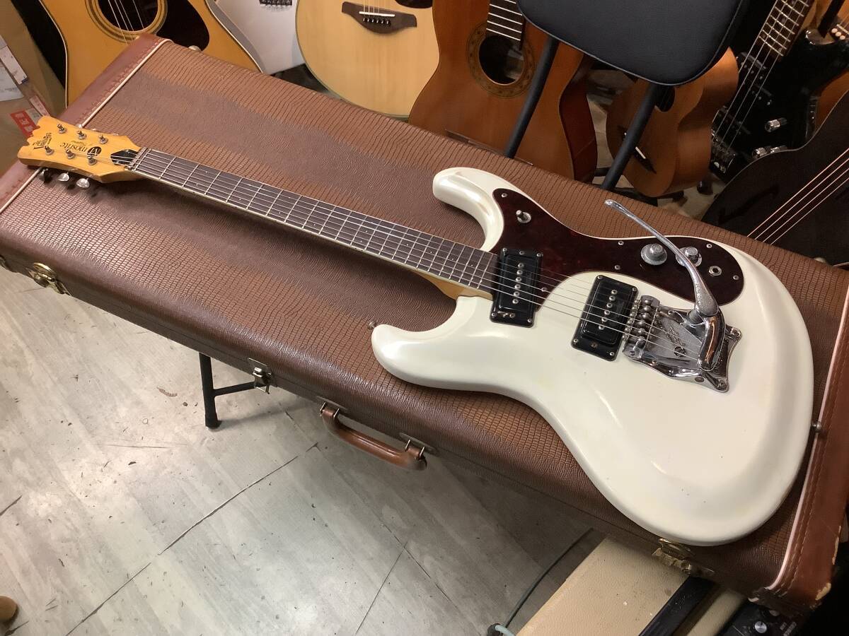 Mosrite USA 1966 The Ventures Model White モズライト ザ