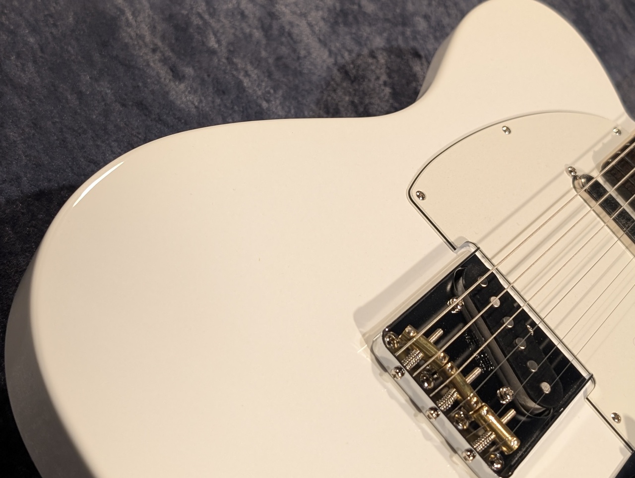 Fender Made in Japan Hybrid II Telecaster Arctic White Fender Made in Japan Hybrid II Telecaster Arctic White