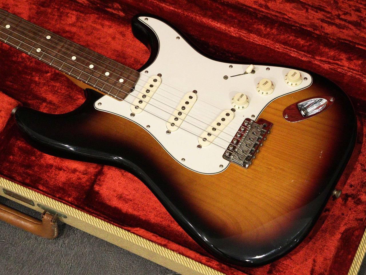 Fender American Vintage '62 Stratocaster 3-Color Sunburst 1999
