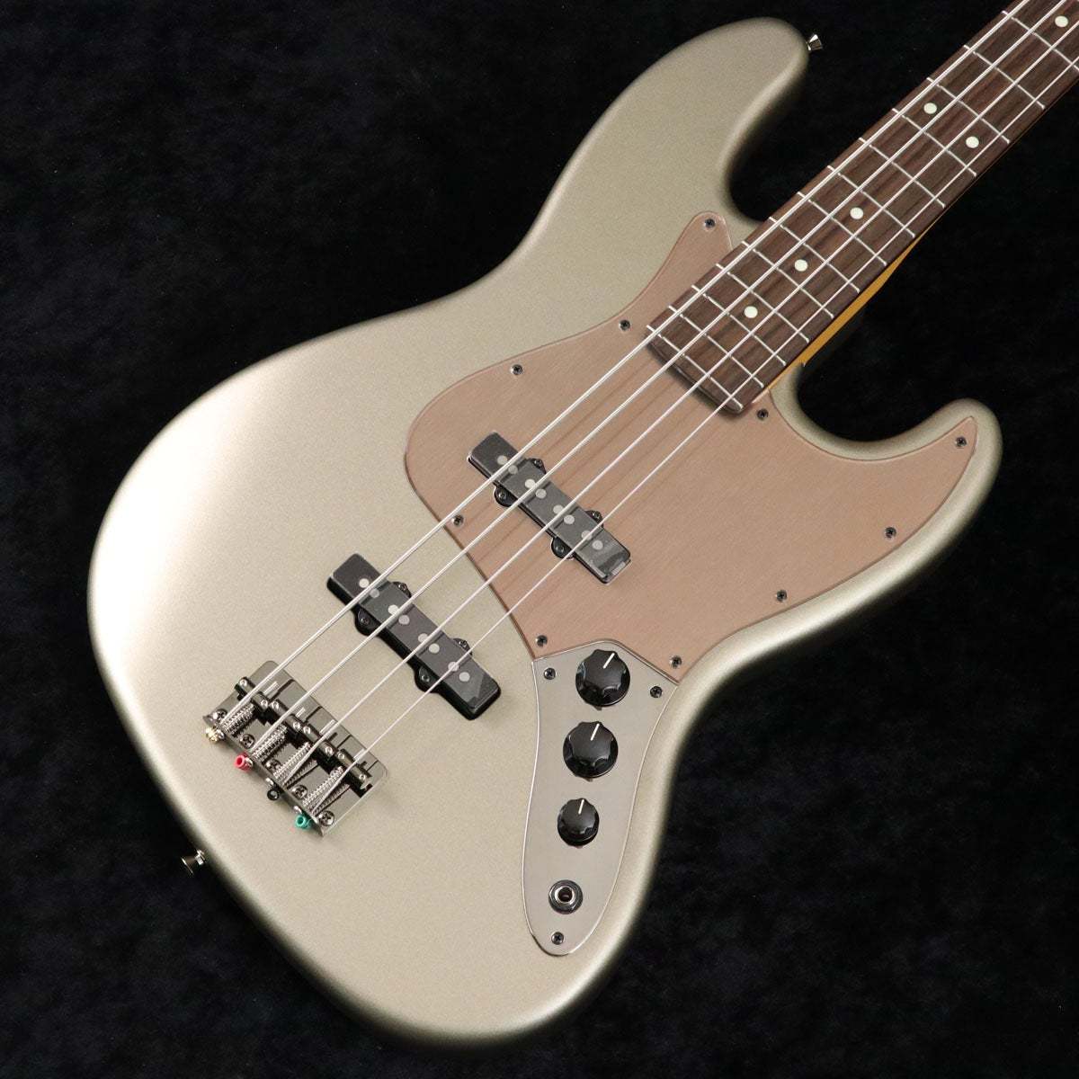 Fender MIJ Hybrid II 2026 Collection Jazz Bass Matte Champagne