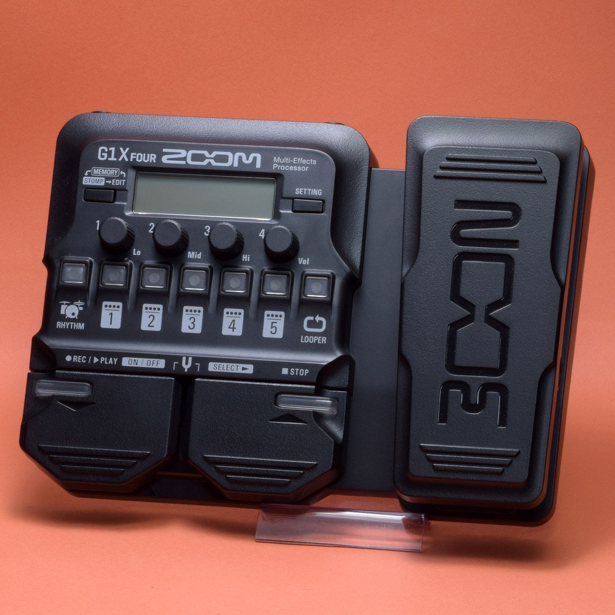 ZOOM G1X FOUR ギターエフェクター Amazon.com: Zoom G1X Four Guitar Effects Processor with