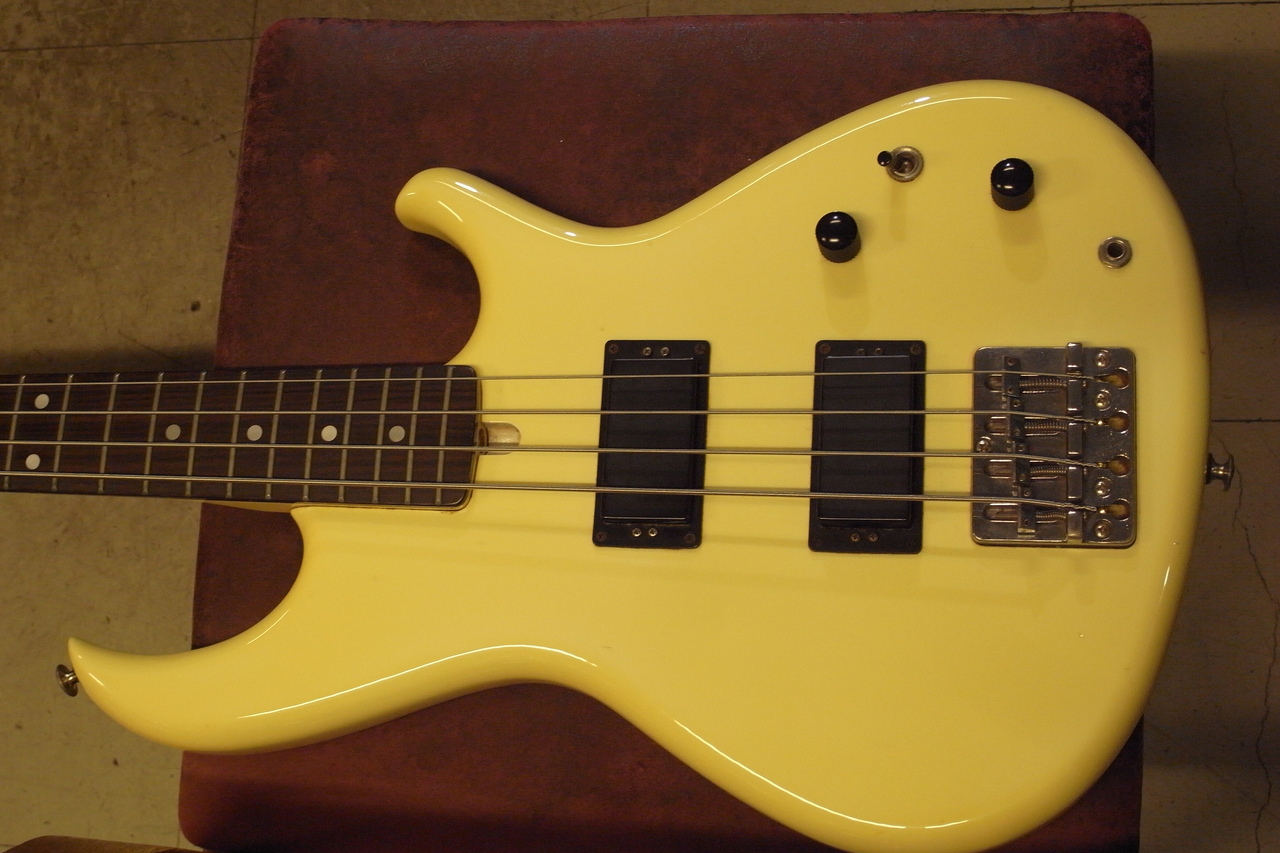 Aria Pro II RSB-MEDIUM2（中古）【楽器検索デジマート】