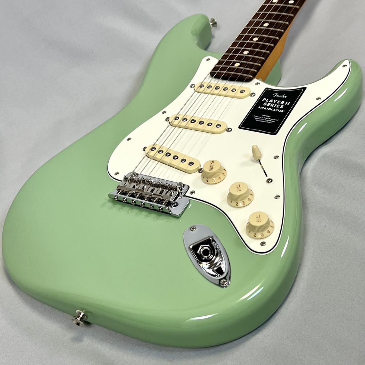 Fender Player II Stratocaster®, Rosewood Fingerboard, Birch Green