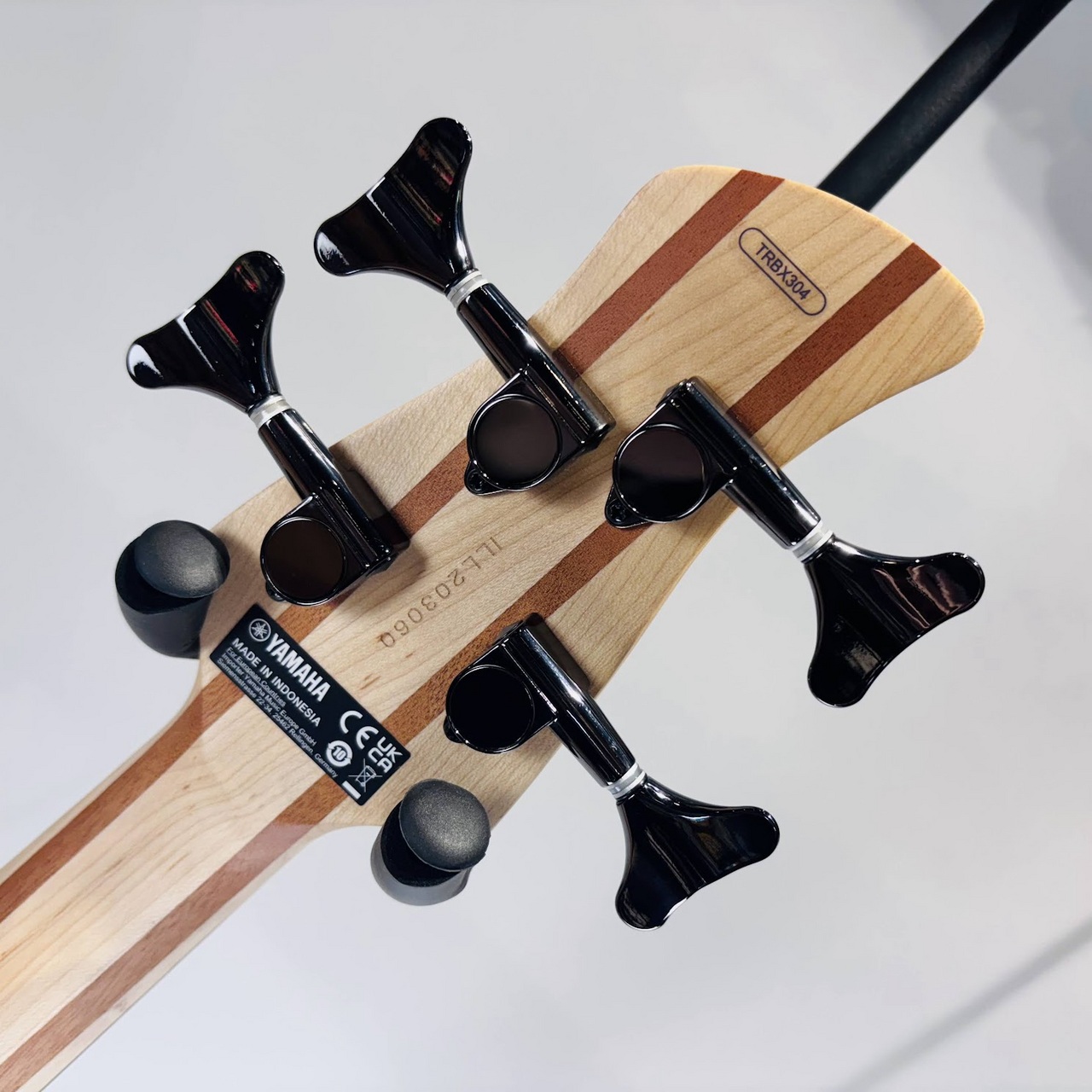 YAMAHA TRBX304 BL【現物画像】≒3.62kg（新品/送料無料）【楽器