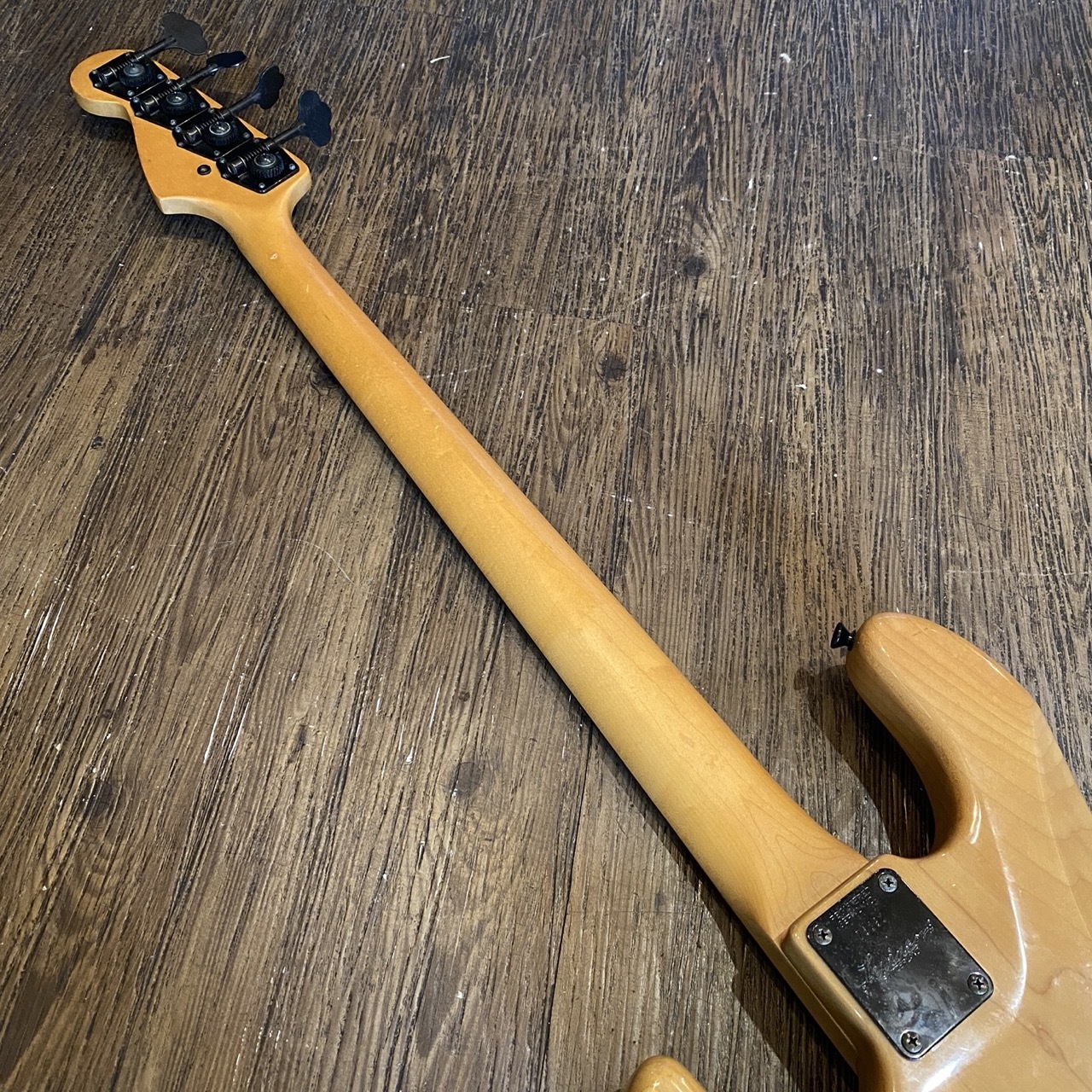 Blade Levinson B4 Electric Bass（中古/送料無料）【楽器検索