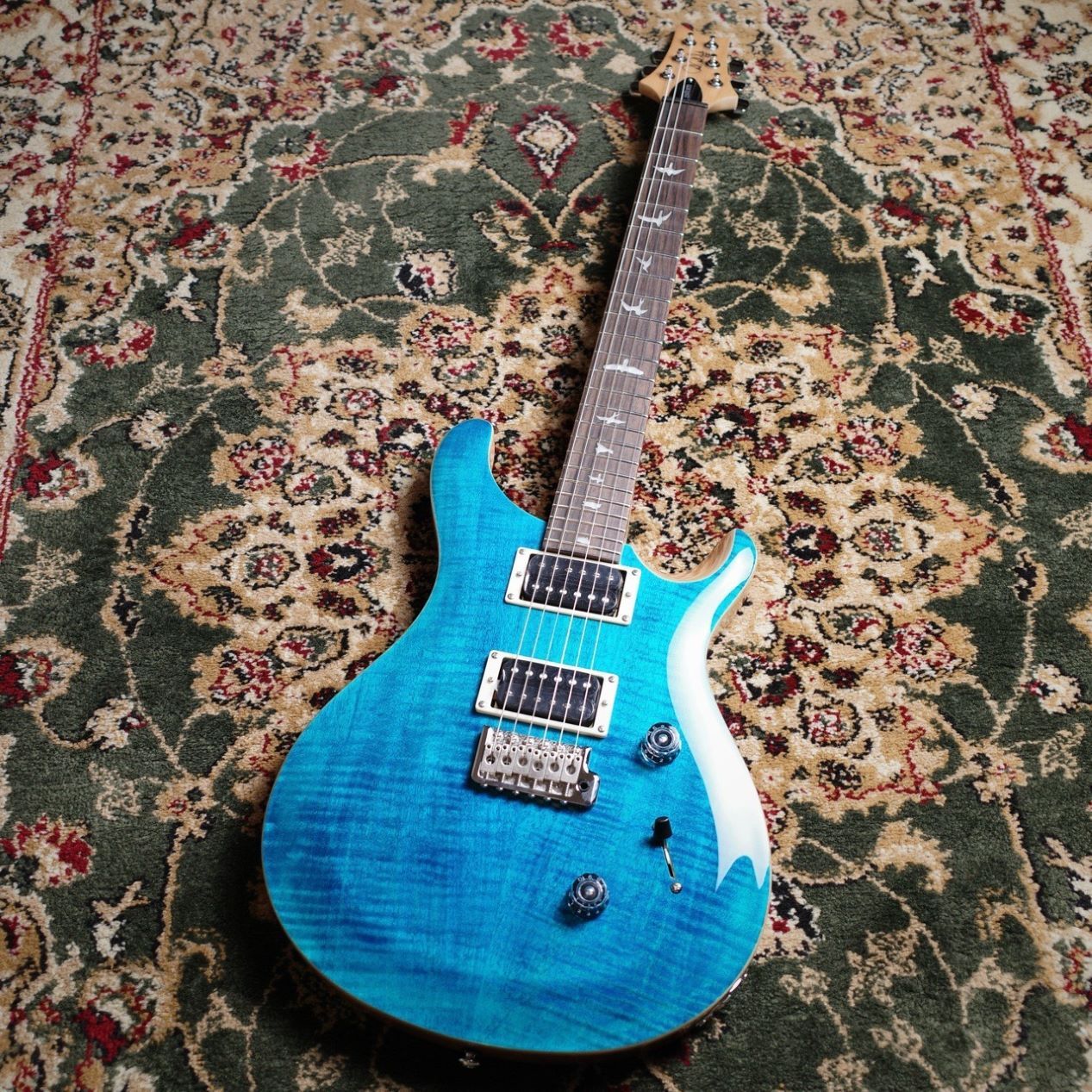Paul Reed Smith(PRS) SE CUSTOM 24 エレキギター／ Blue Matteo