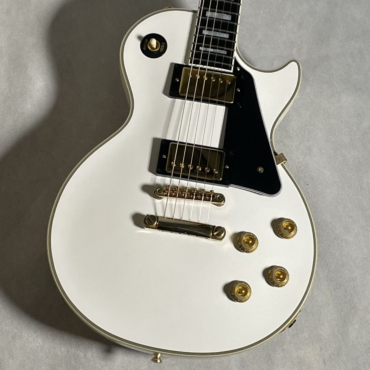 Epiphone Les Paul Custom Alpine White Inspired by Gibson