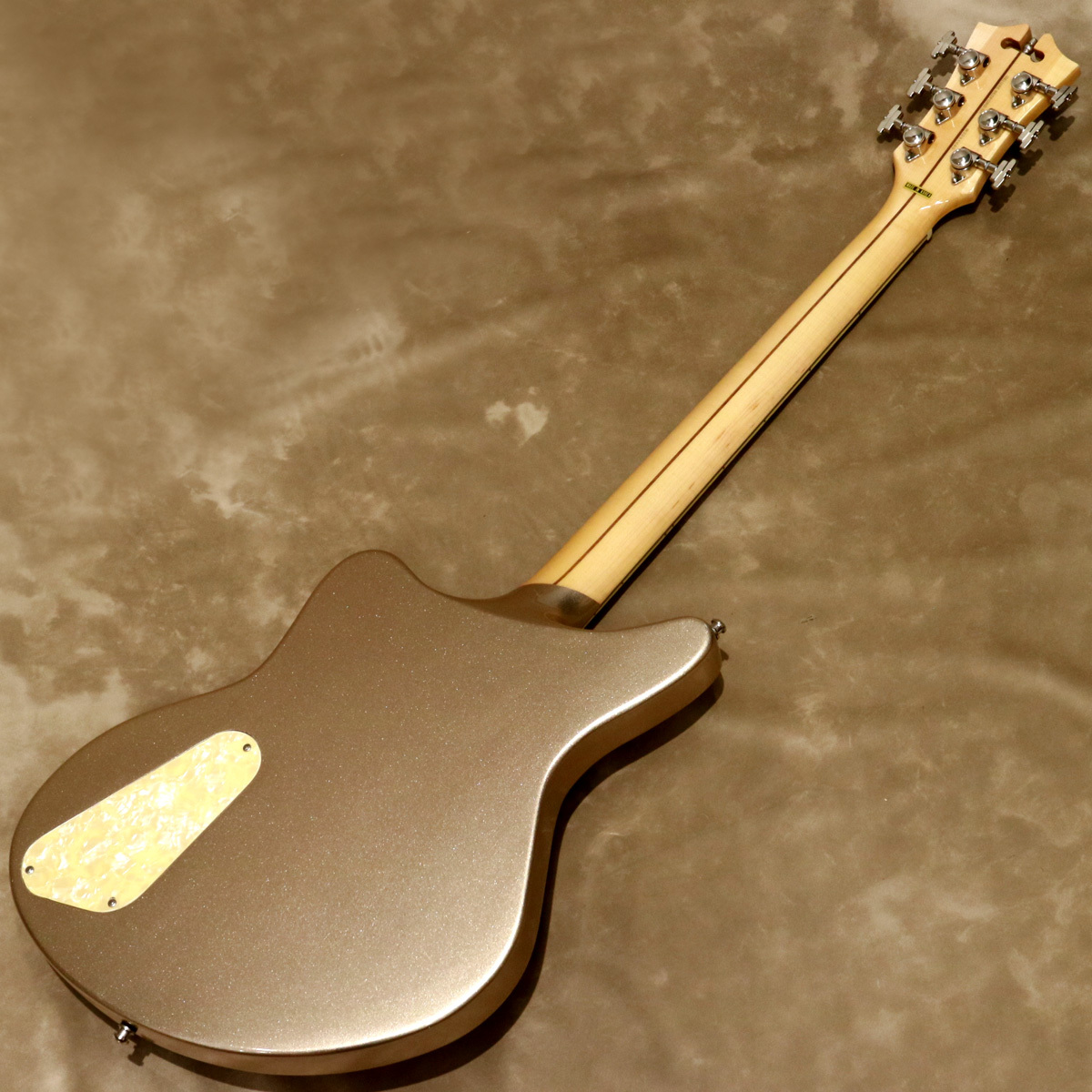 D'Angelico Deluxe Series Deluxe Bedford SH Desert Gold（新品/送料