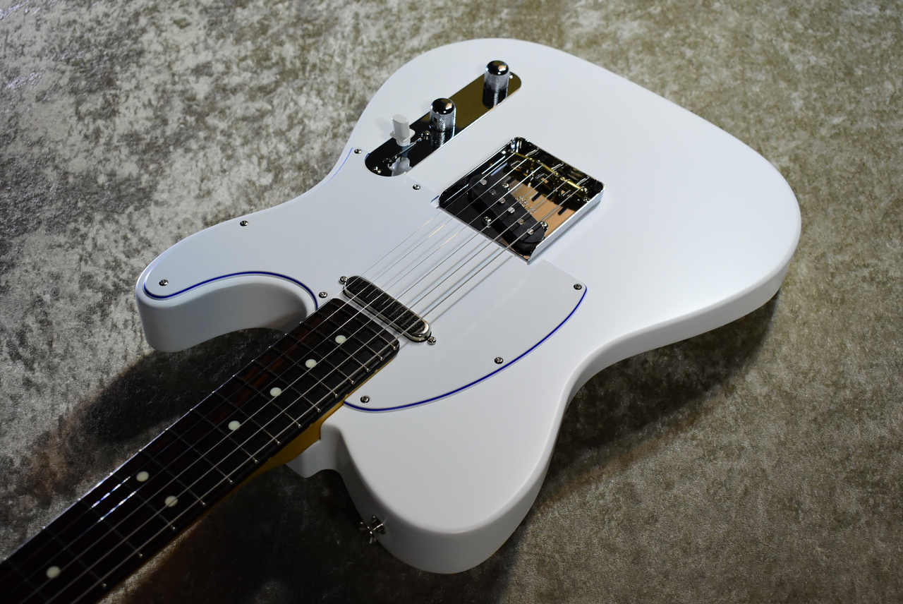 Fender？ Fender フェンダー The Sixty-Six / Daphne Blue | ワタナベ楽器店 大阪店