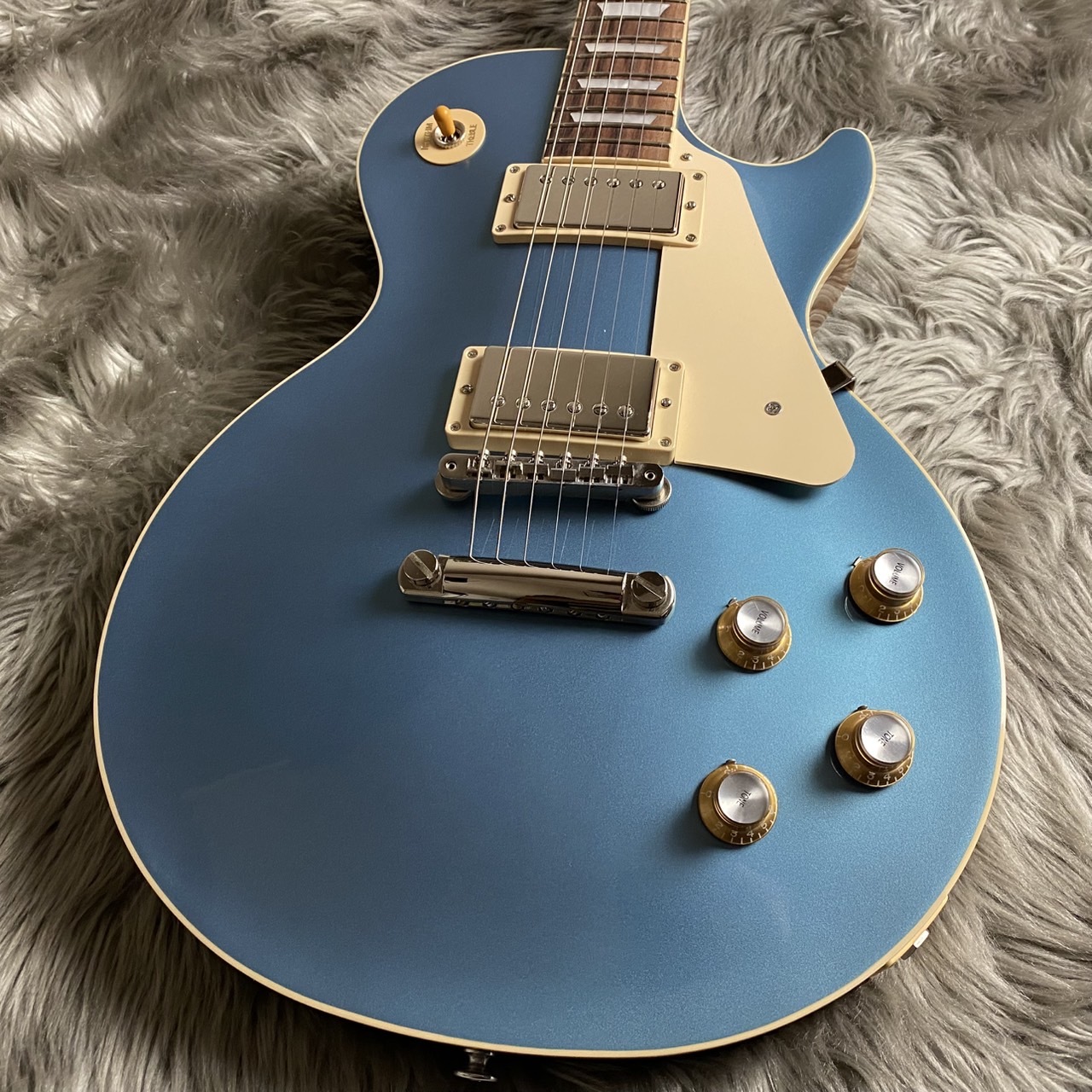 お*ら様 ☆Gibs〇n Les Paul Standard ブルーcopymo Gibson Les Paul Standard 60s Plain Top -Pelham Blue 【現物画像