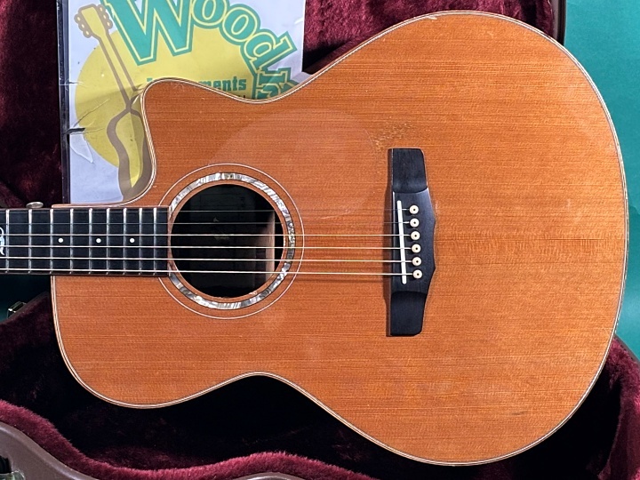 【感謝価格】 Morris S-102（中古）【楽器検索デジマート】 ギター