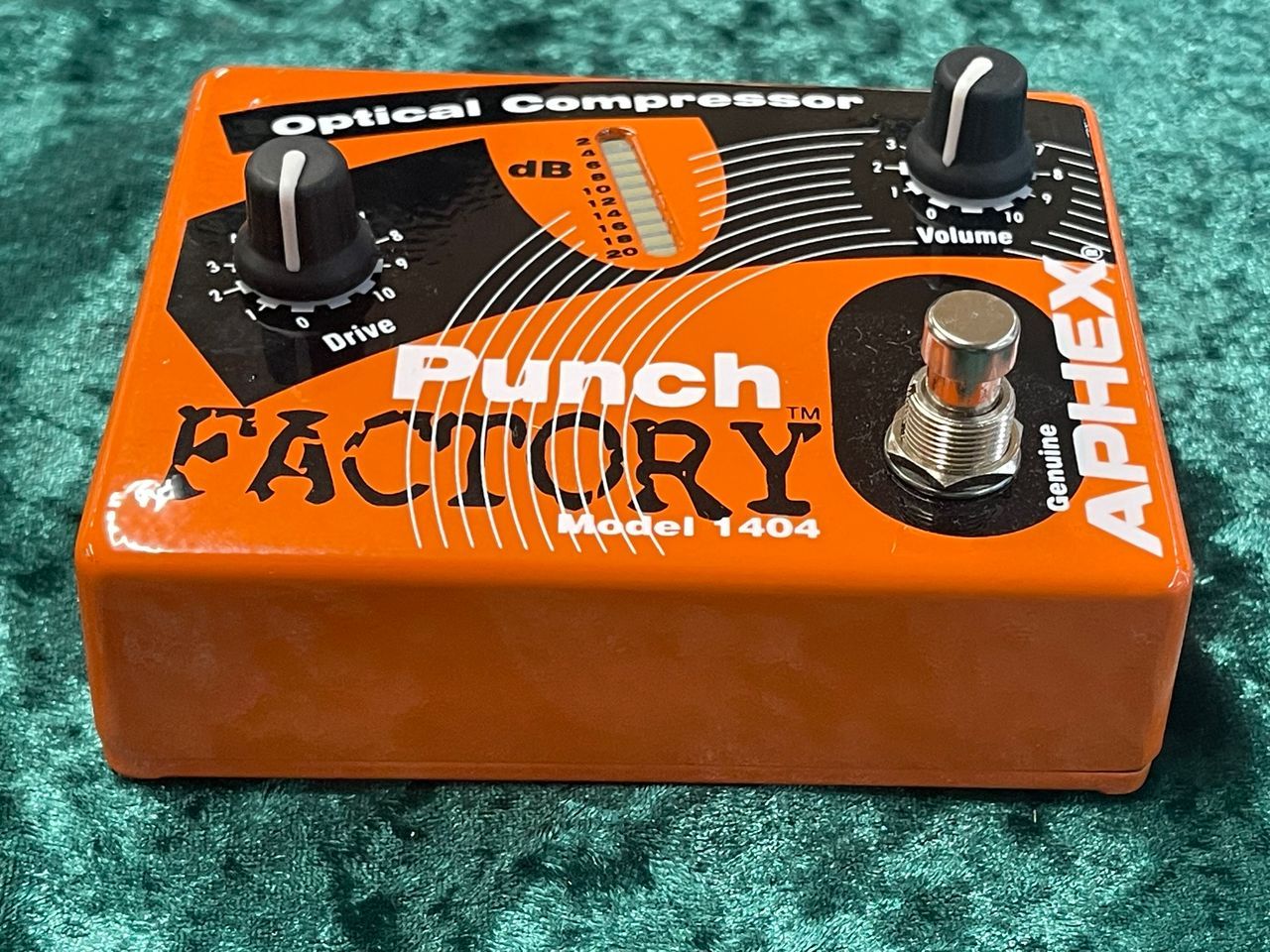 APHEX Punch Factory ベースコンプレッサー