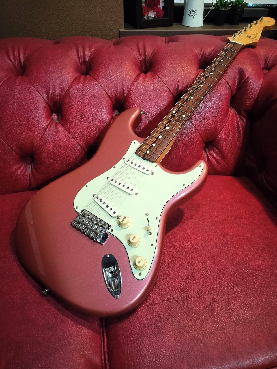 Fender Japan ST62 Limited Order Model ラッカー&ハカランダ（中古