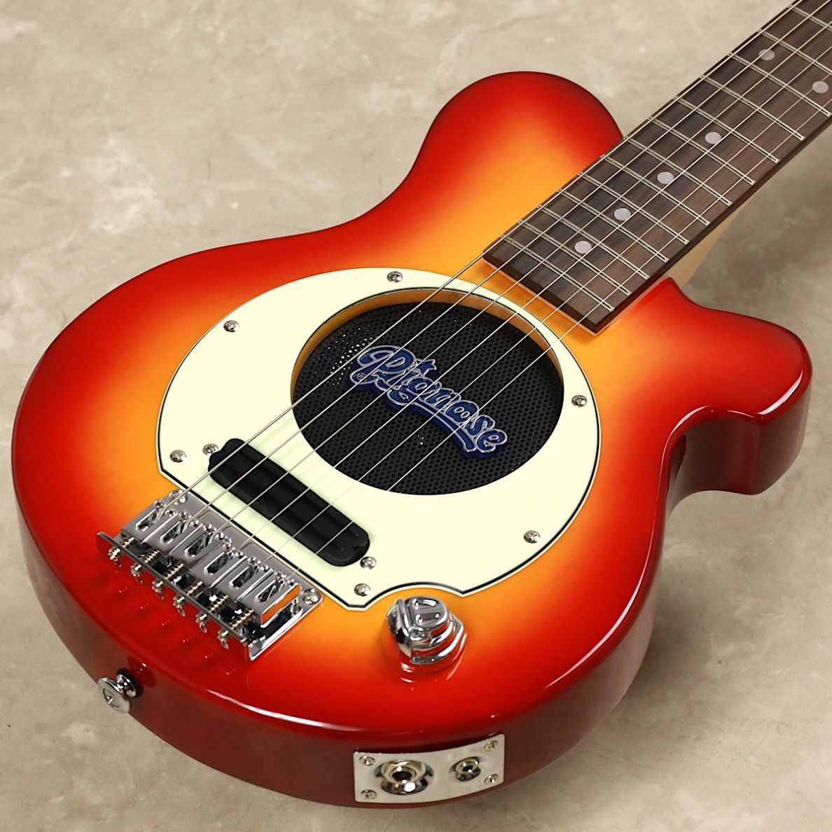 Pignose エレキギター オレンジ 楽天市場】Pignose ピグノーズ PGG-200 CS アンプ内蔵ミニギター 専用