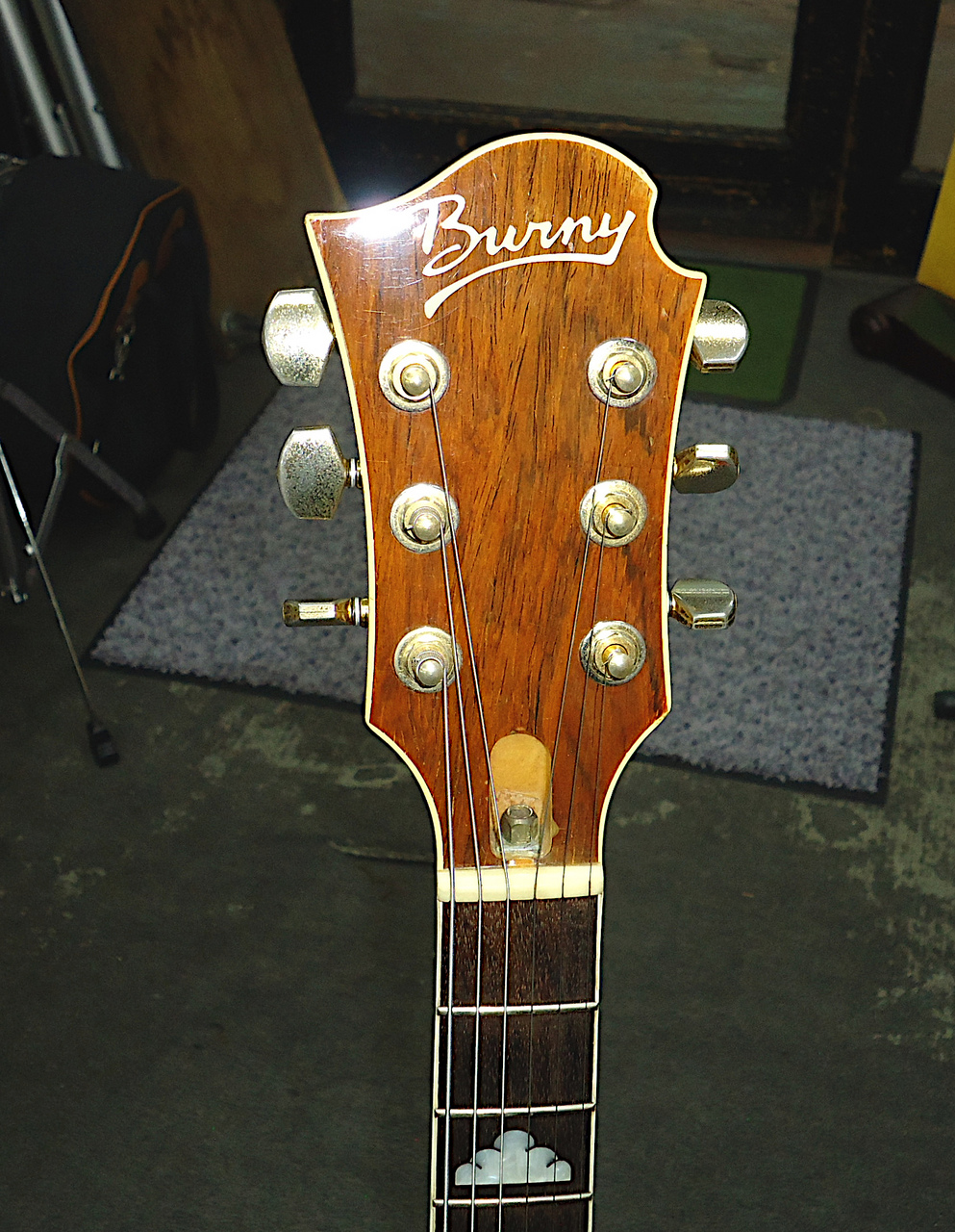 Burny MG-85X（中古）【楽器検索デジマート】