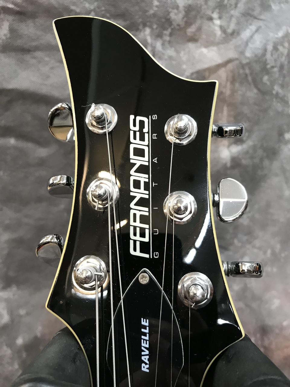FERNANDES RAVELLE DELUXE（中古）【楽器検索デジマート】