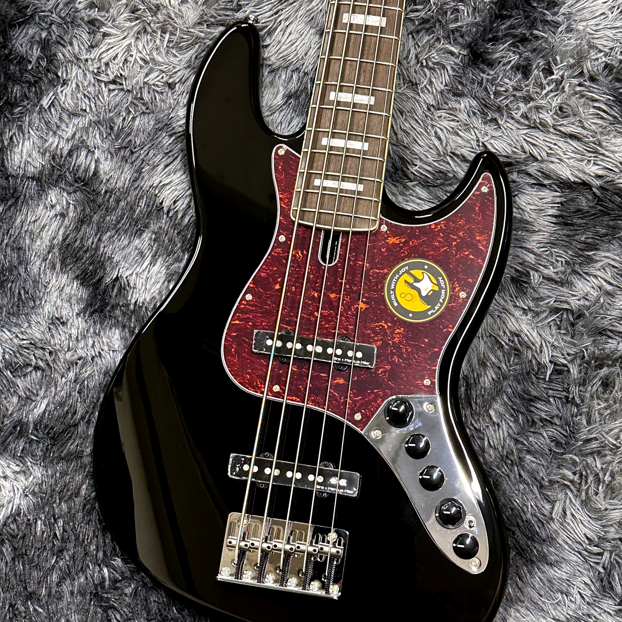 Sire Marcus Miller V7 Alder 5st BK (Black) -2nd Generation