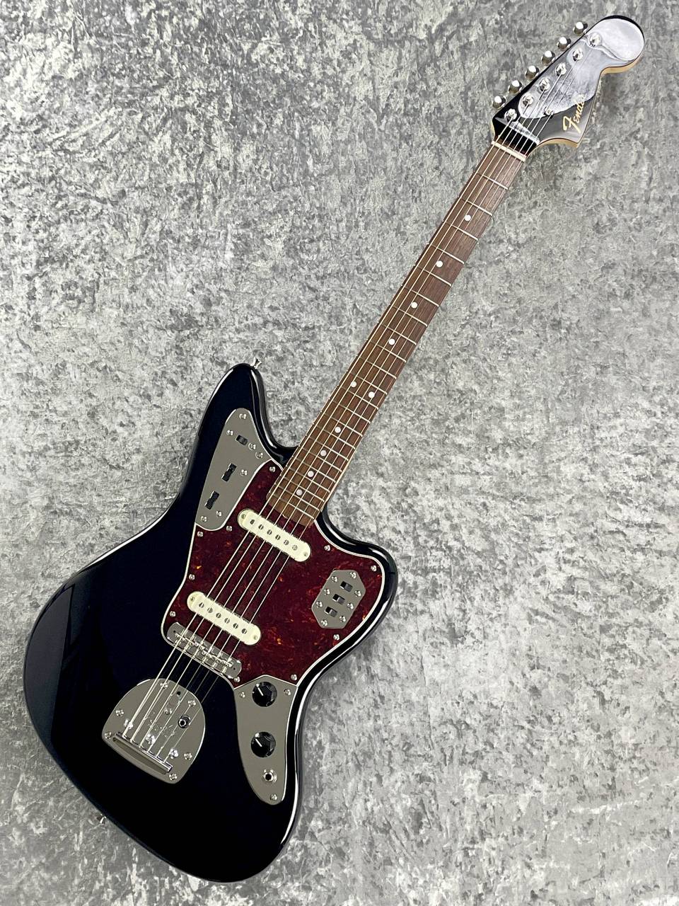 Fender Jagur マッチングヘッドブラック