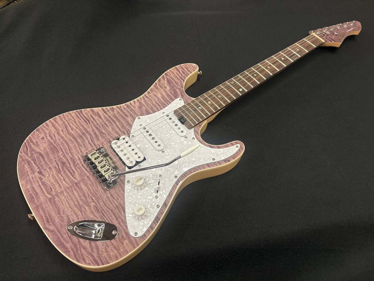 Aria Pro II 714-AE200 ラベンダー　動作品 Aria Pro II Evergreen 714-AE200 - Lavender | White Guitars